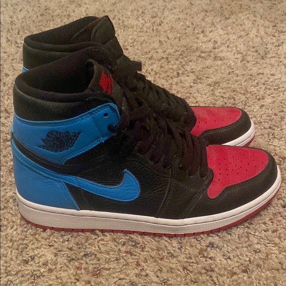 Womens Air Jordan 1 “NC to Chicago” - Picture 4 of 4